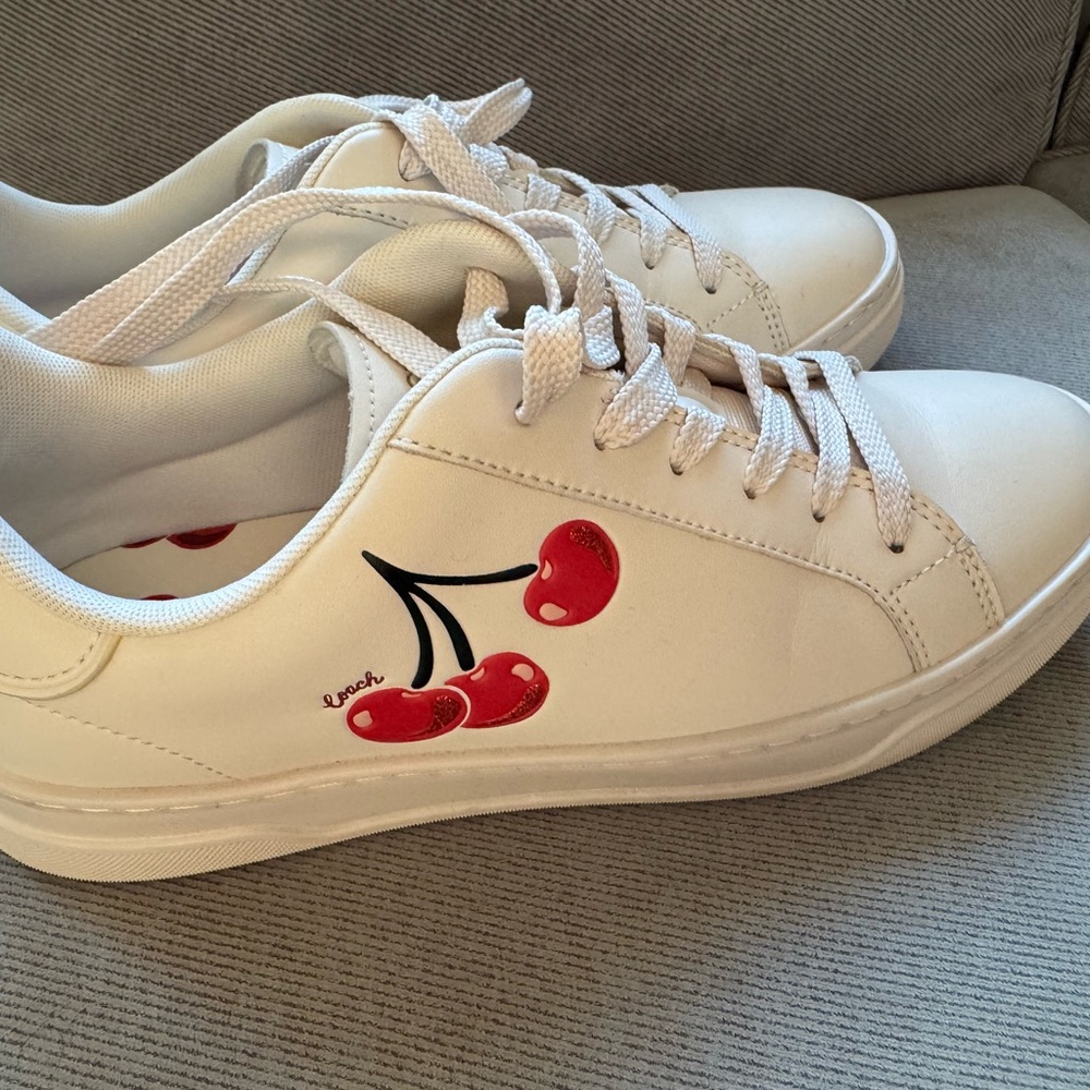 Coach High Line Sneaker With Cherry Print 9.5 B European size 40 - Picture 3 of 14